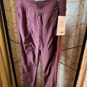 Athleta Attitude II Pant Rise Color Size 14